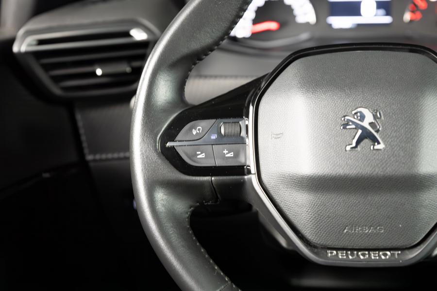peugeot-208-2022-gasolina-1199cc