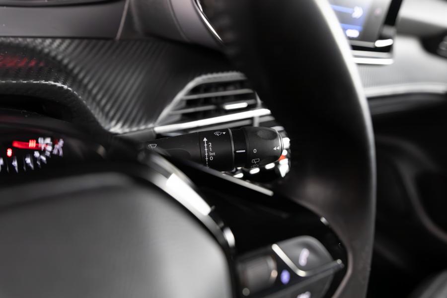 peugeot-208-2022-gasolina-1199cc