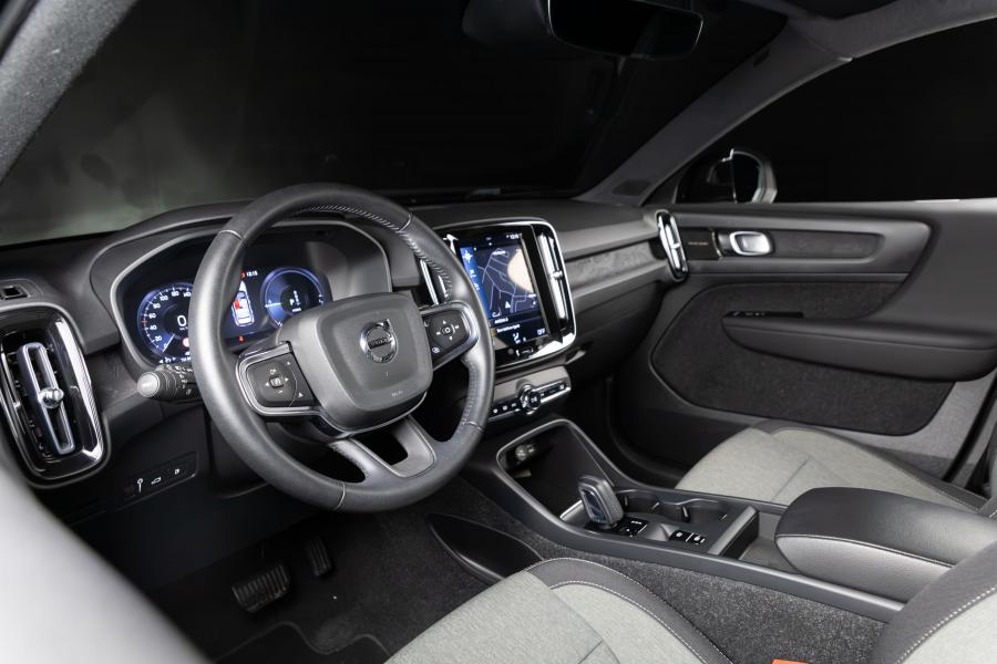 volvo-xc40-2021-hibrido-a-gasolina-1477cc