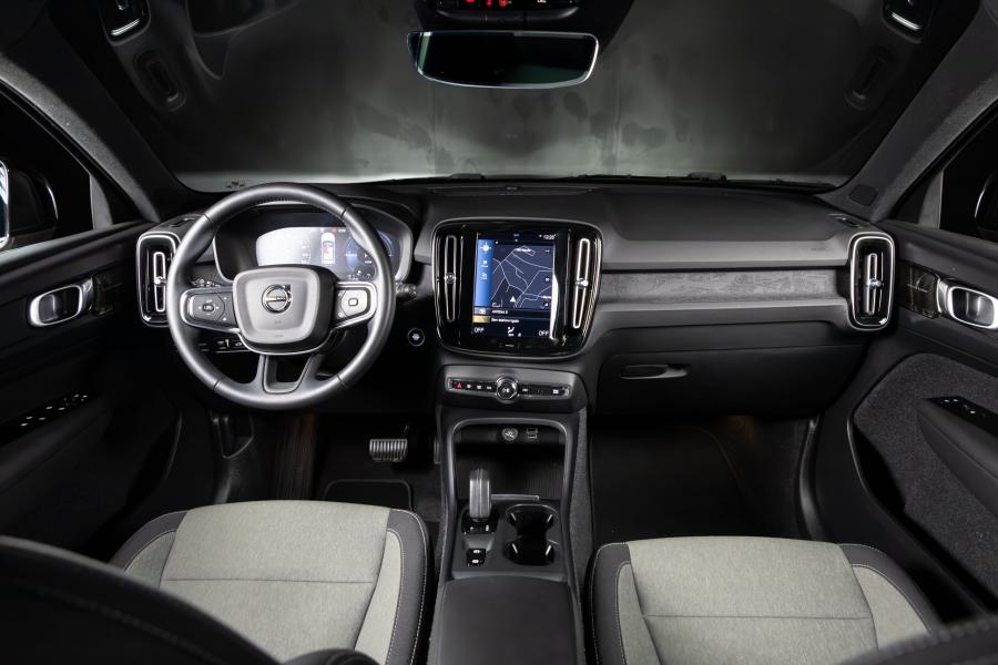 volvo-xc40-2021-hibrido-a-gasolina-1477cc
