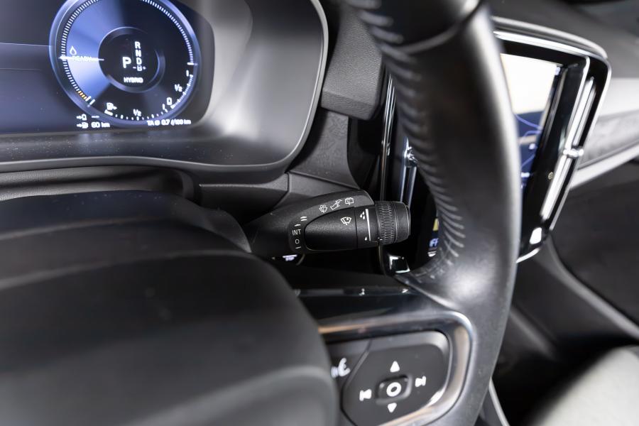 volvo-xc40-2021-hibrido-a-gasolina-1477cc