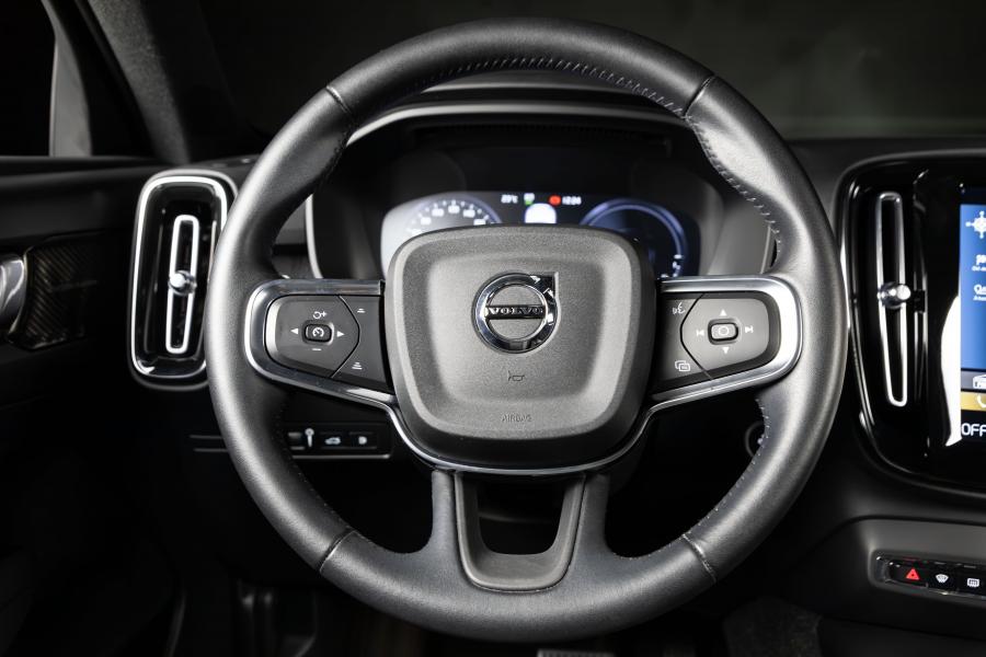 volvo-xc40-2021-hibrido-a-gasolina-1477cc