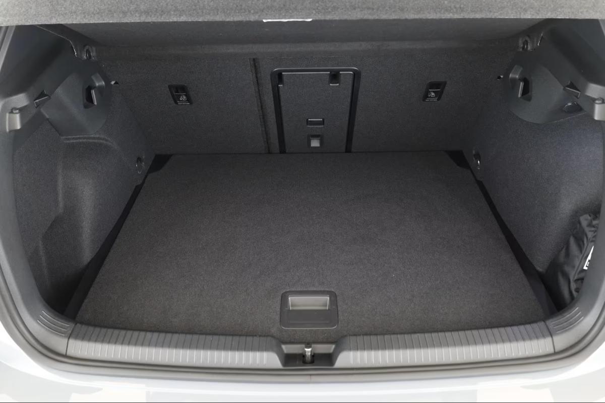 volkswagen-golf-2025-gasolina-1984cc