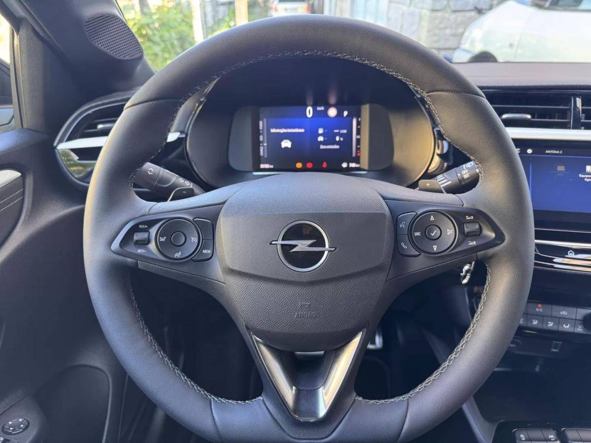 opel-corsa-2025-gasolina-1199cc