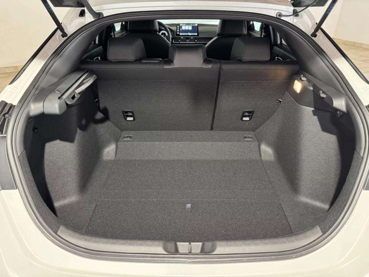 honda-civic-2025-hibrido-a-gasolina-1993cc