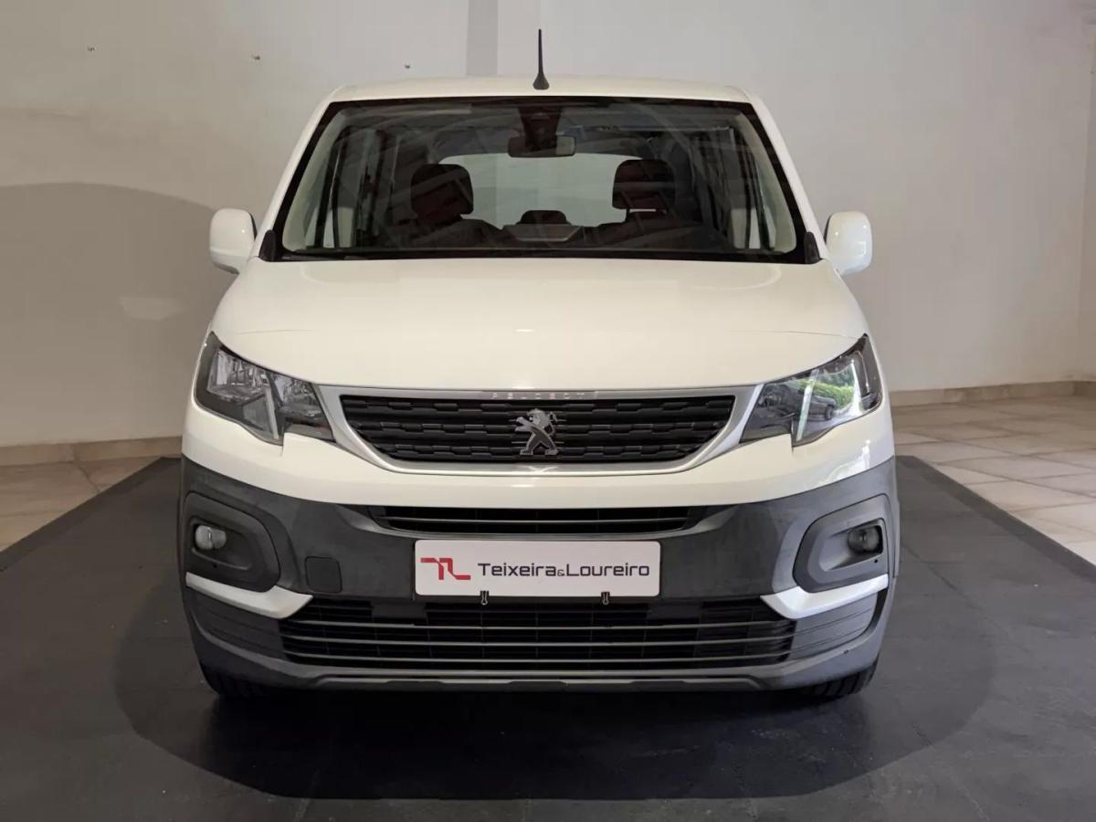 peugeot-rifter-2019-diesel-1499cc