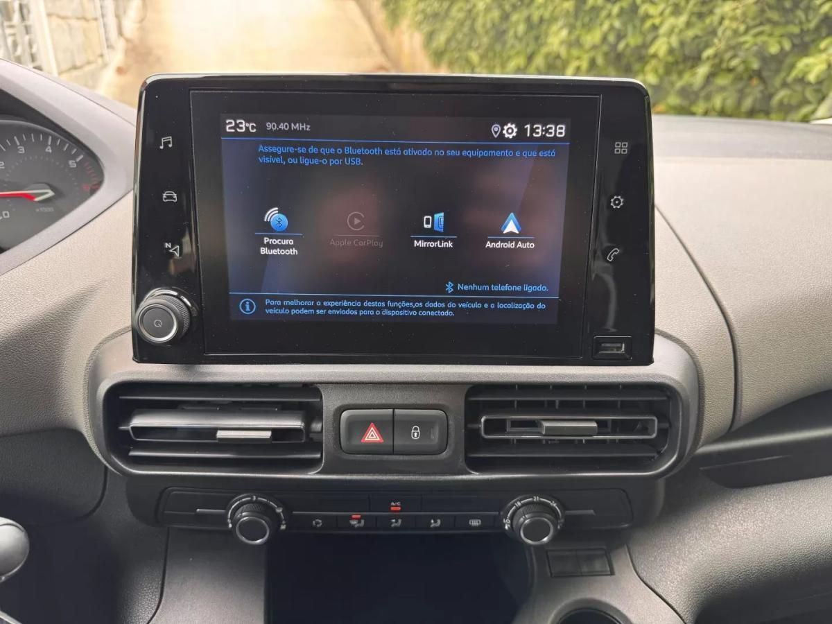 peugeot-rifter-2019-diesel-1499cc
