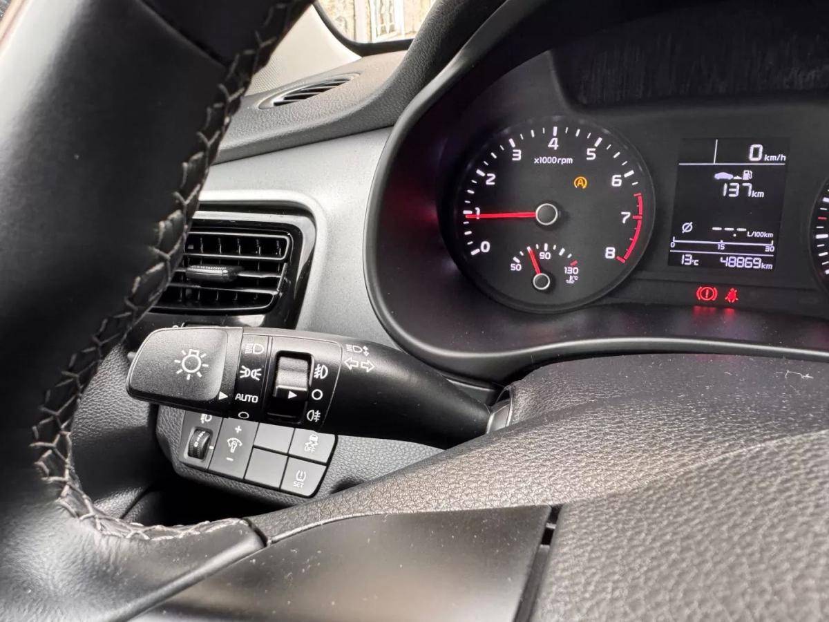 kia-stonic-2020-gasolina-998cc