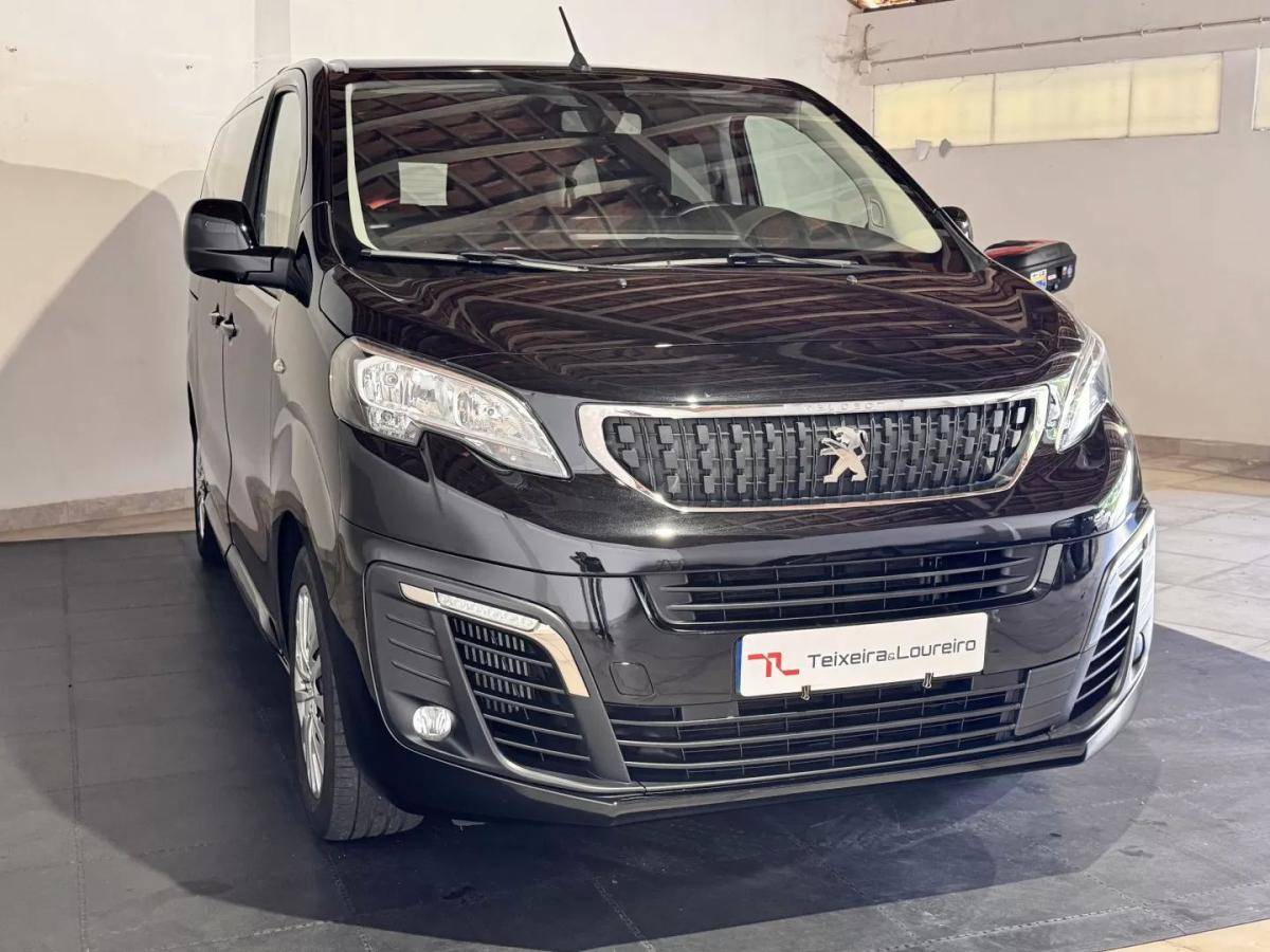 peugeot-traveller-2022-diesel-1499cc