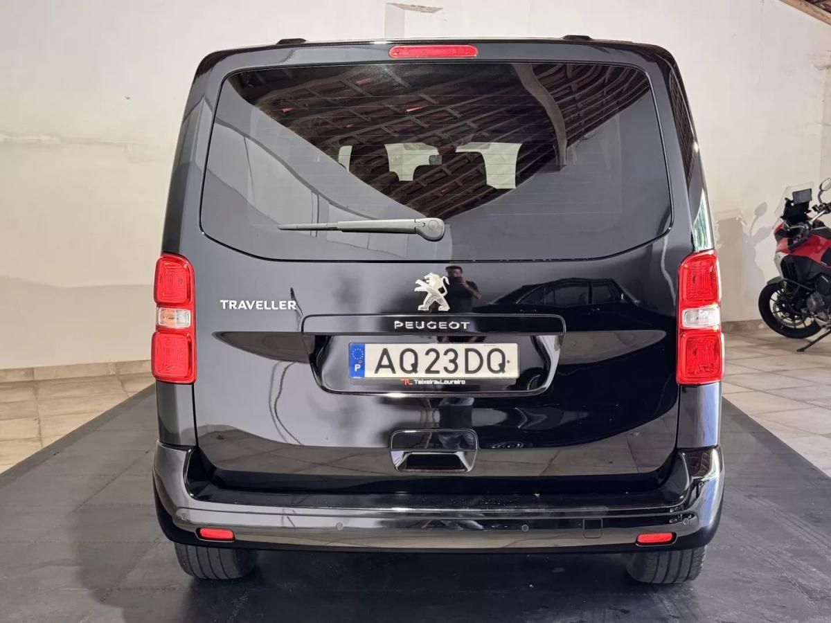 peugeot-traveller-2022-diesel-1499cc