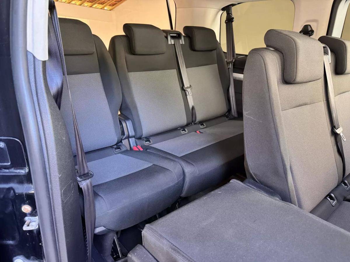 peugeot-traveller-2022-diesel-1499cc