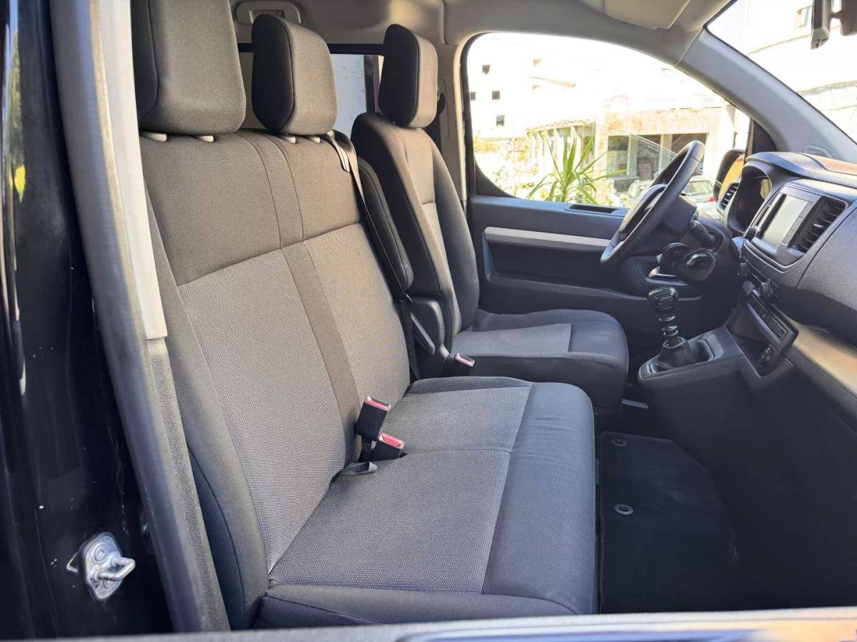 peugeot-traveller-2022-diesel-1499cc
