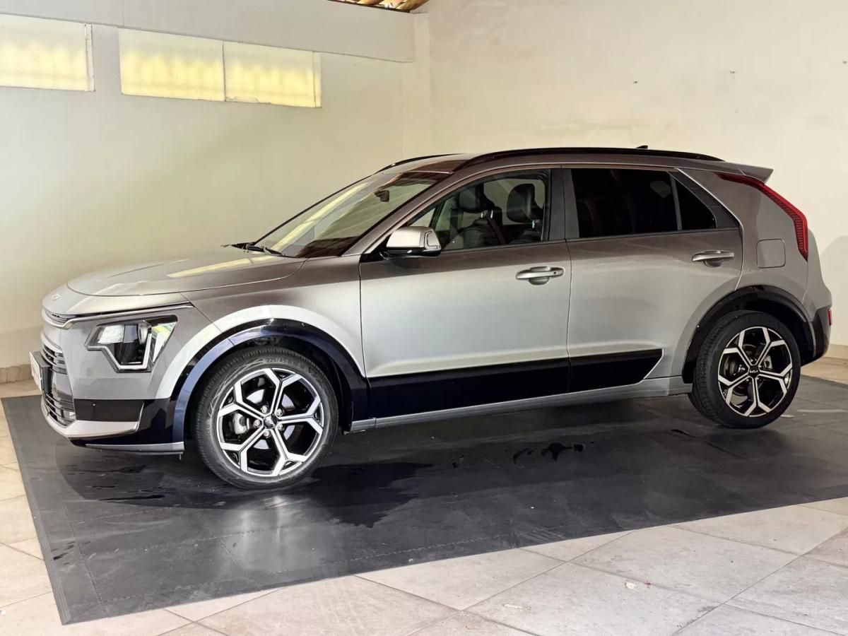 kia-niro-2024-hibrido-a-gasolina-1580cc