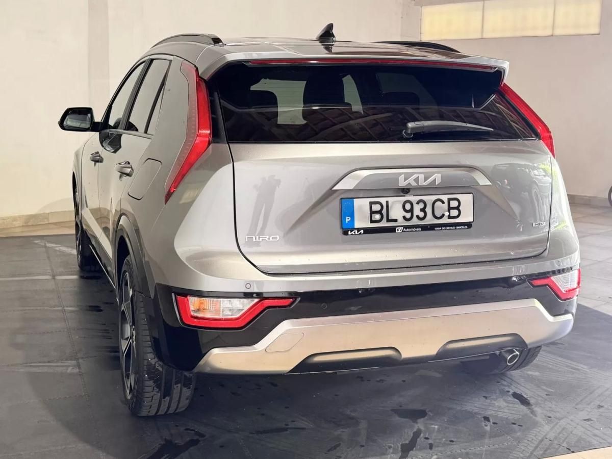 kia-niro-2024-hibrido-a-gasolina-1580cc