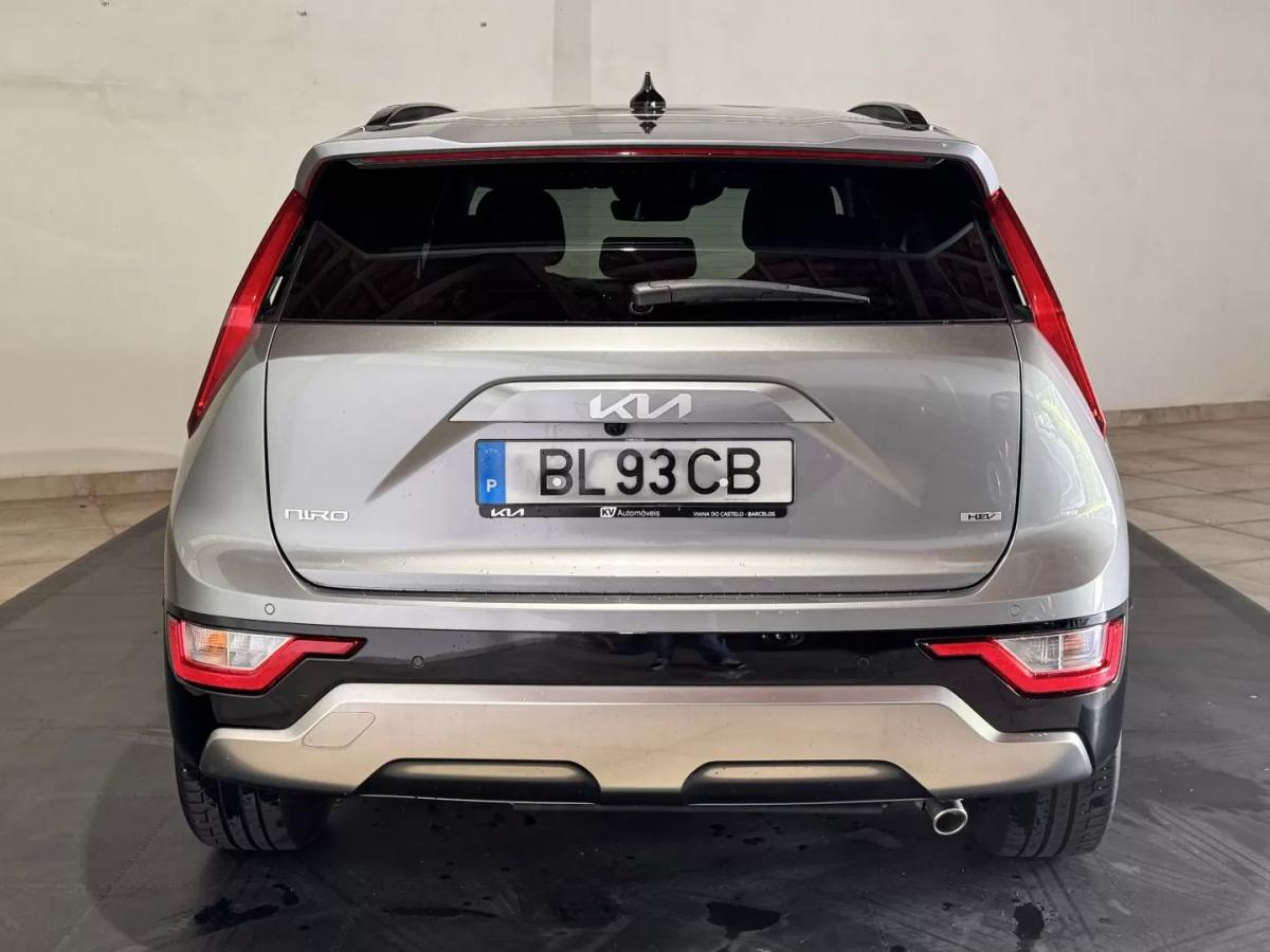 kia-niro-2024-hibrido-a-gasolina-1580cc