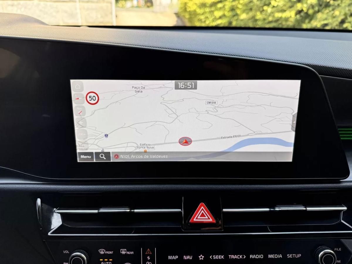 kia-niro-2024-hibrido-a-gasolina-1580cc