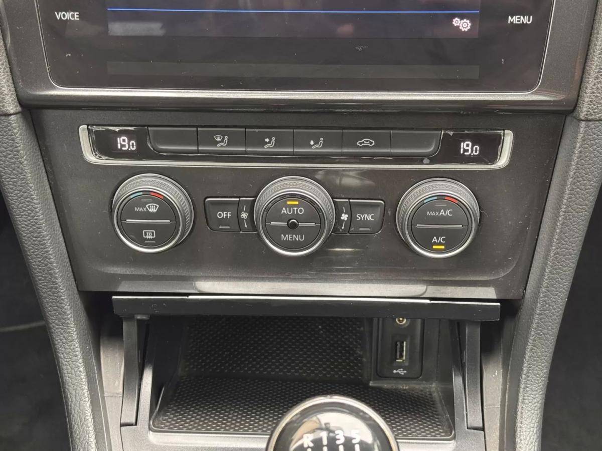 volkswagen-golf-2017-gasolina-999cc
