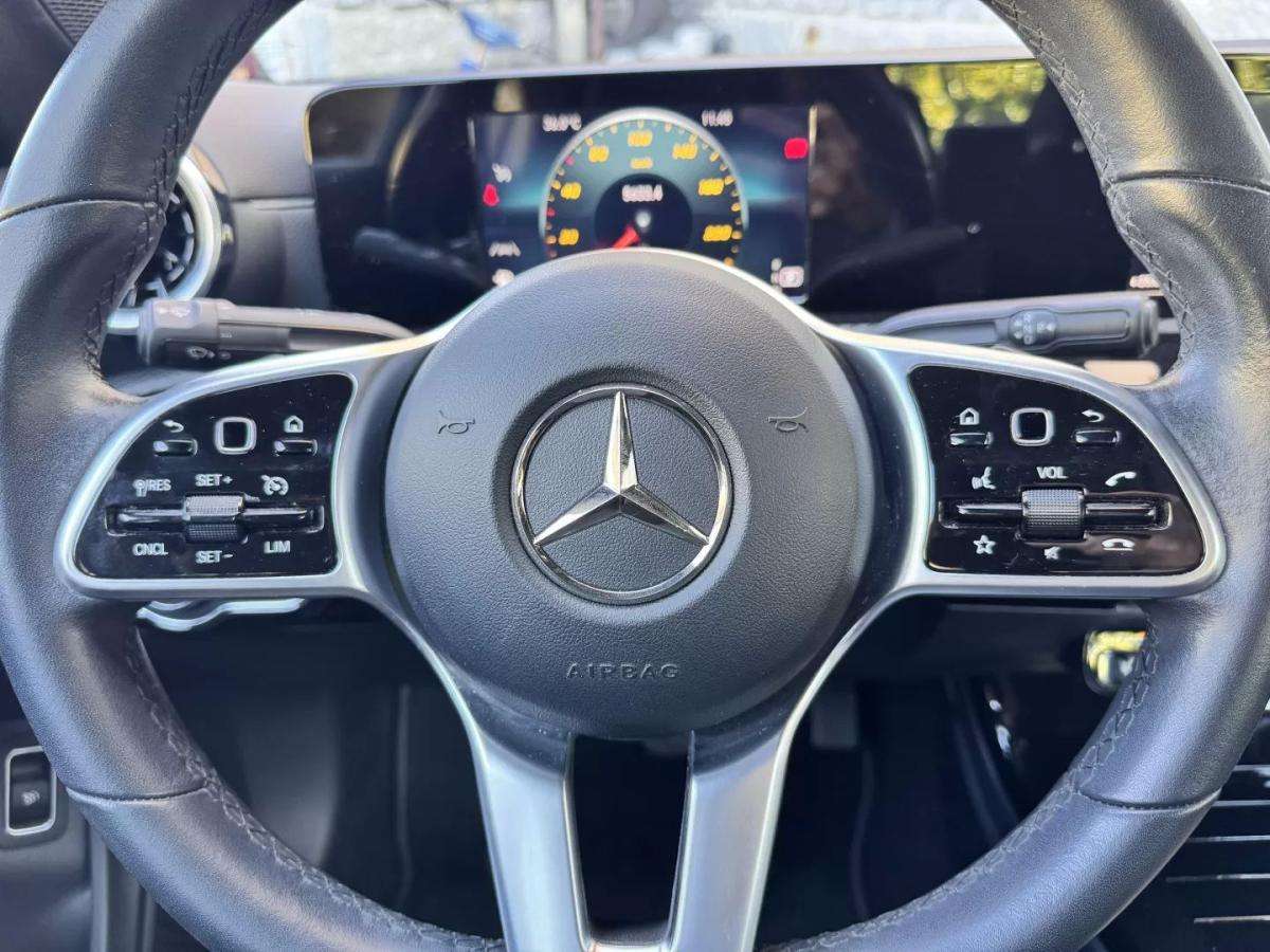 mercedes-benz-cla-2022-diesel-1950cc