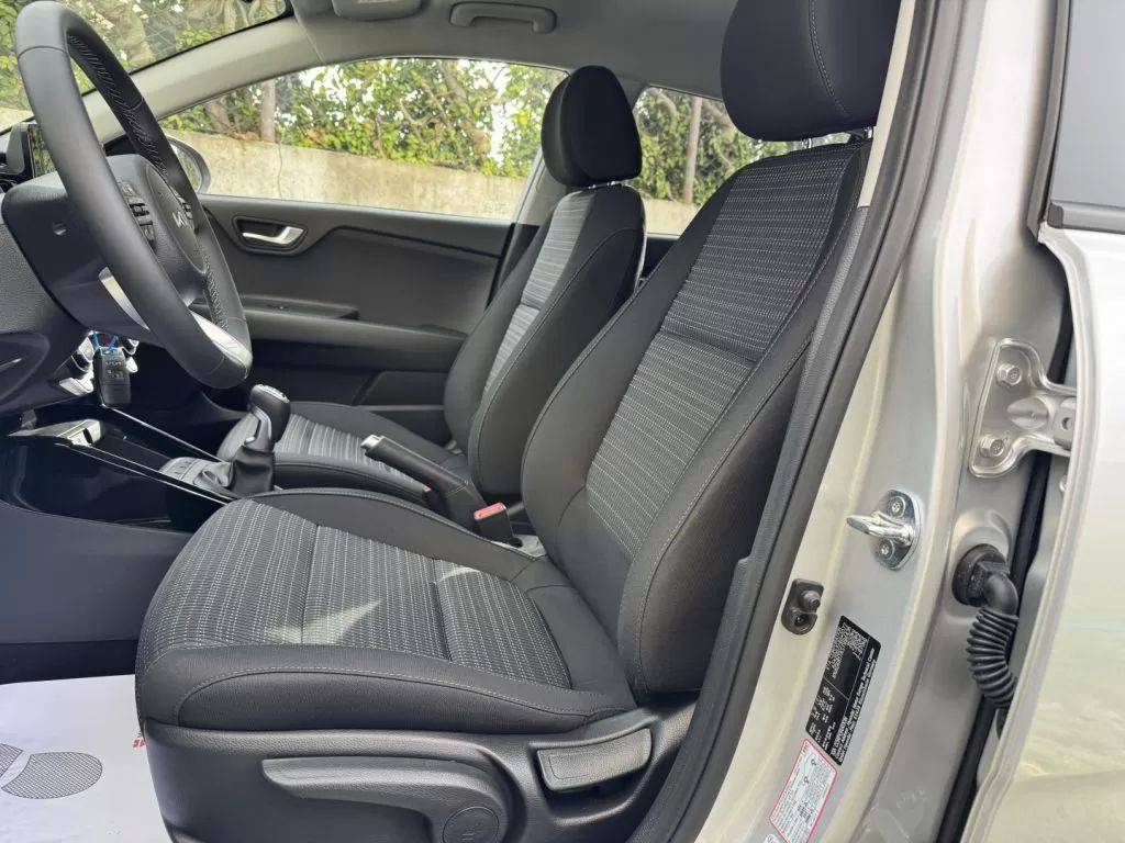 kia-stonic-2025-gasolina-998cc