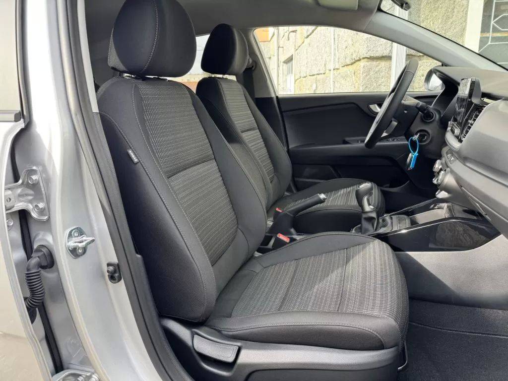 kia-stonic-2025-gasolina-998cc