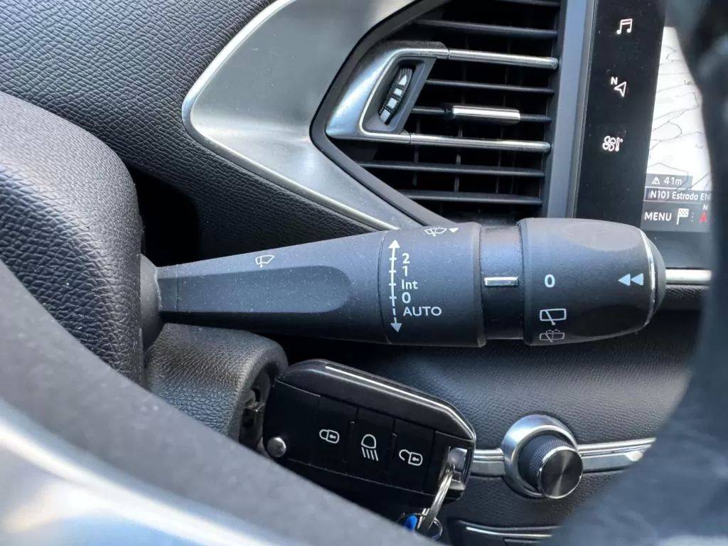 peugeot-308-sw-2019-gasolina-1199cc