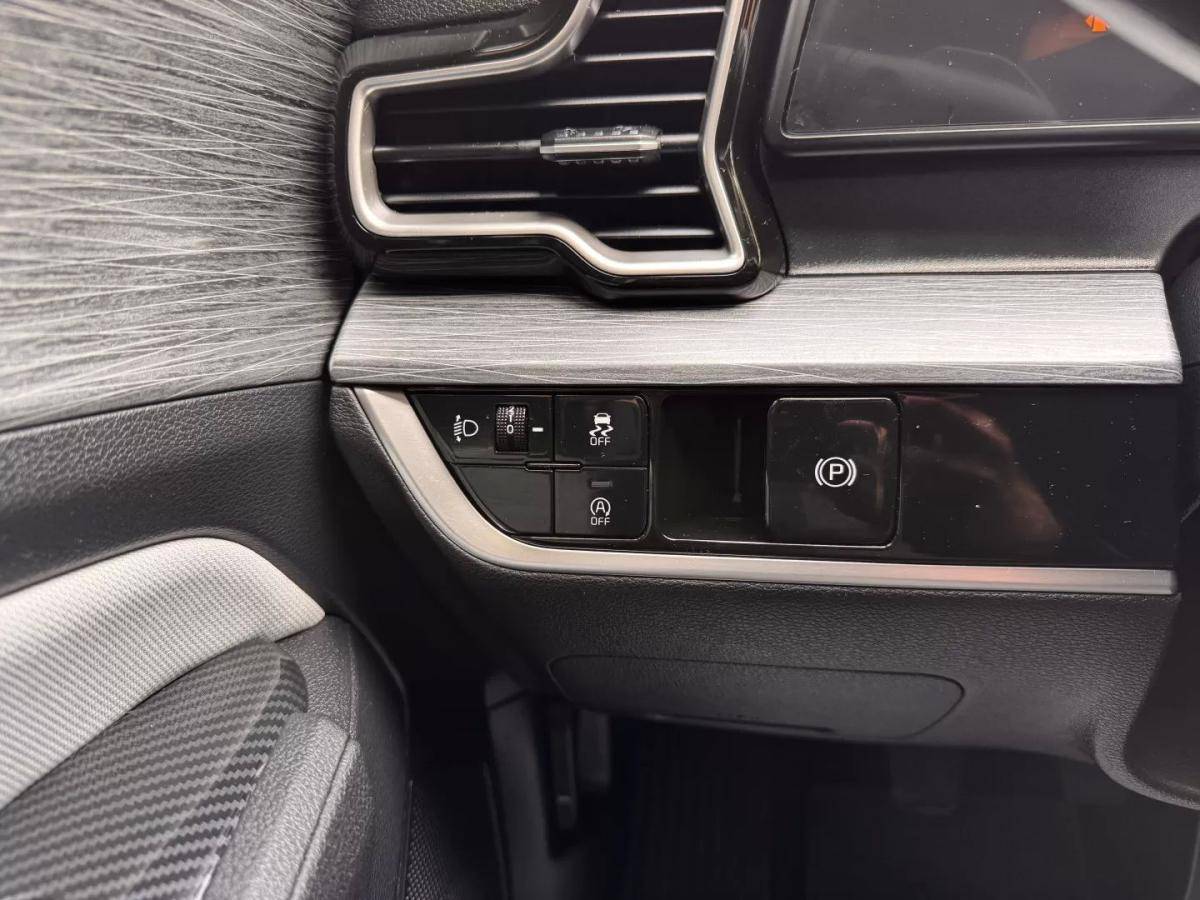 kia-sportage-2023-gasolina-1598cc