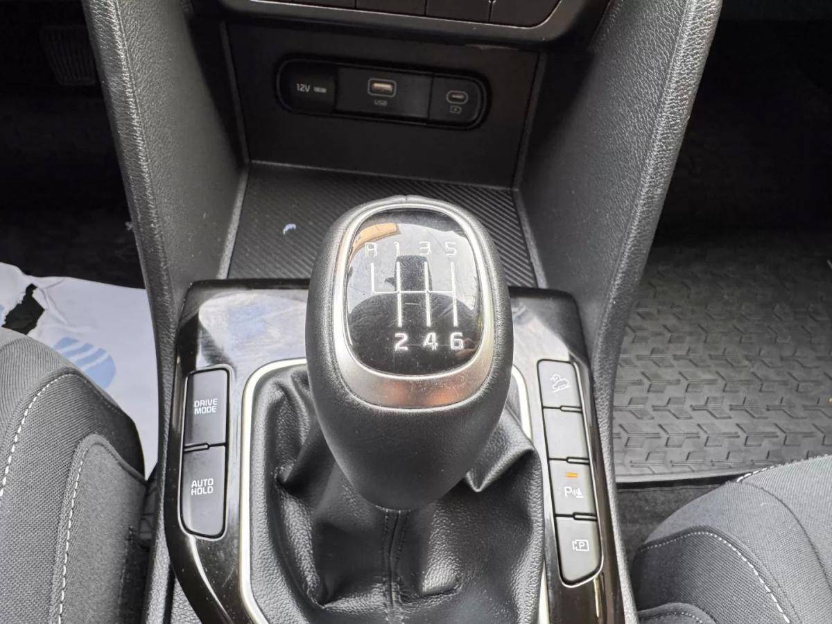 kia-sportage-2023-gasolina-1598cc