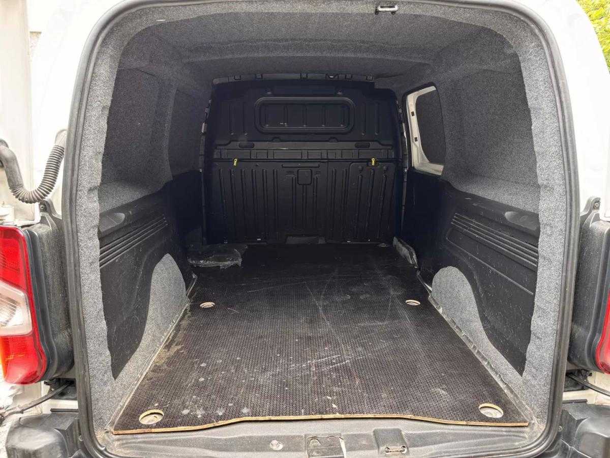 citroen-berlingo-2020-diesel-1499cc