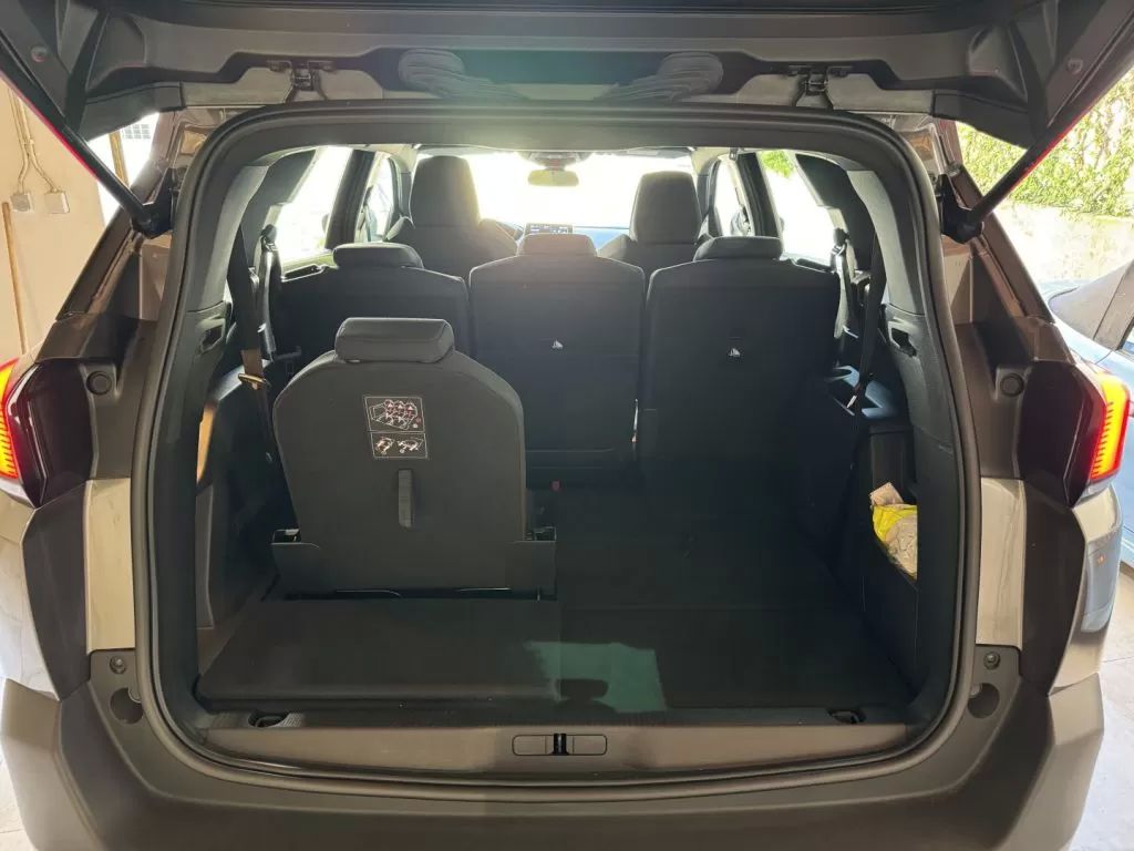 peugeot-5008-2023-diesel-1499cc