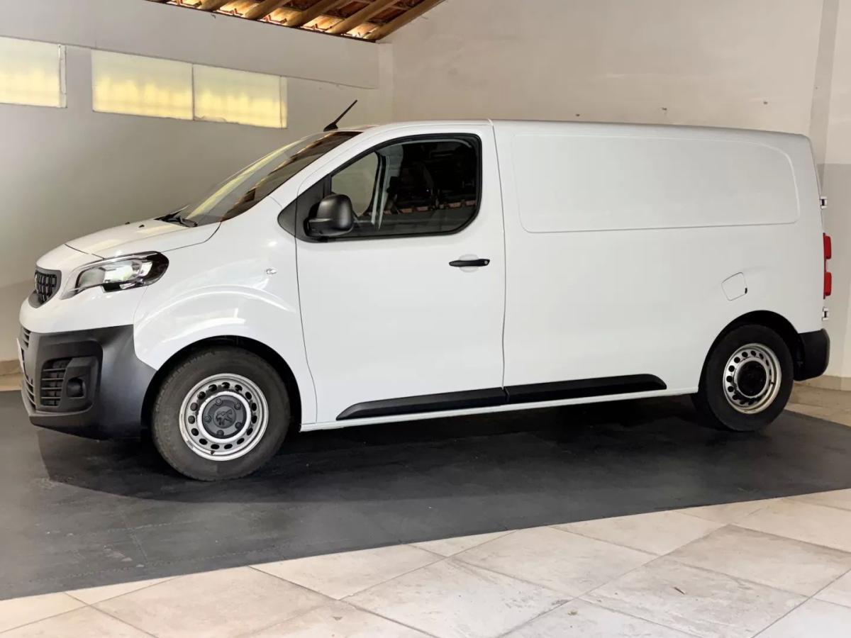 peugeot-expert-2024-diesel-1499cc