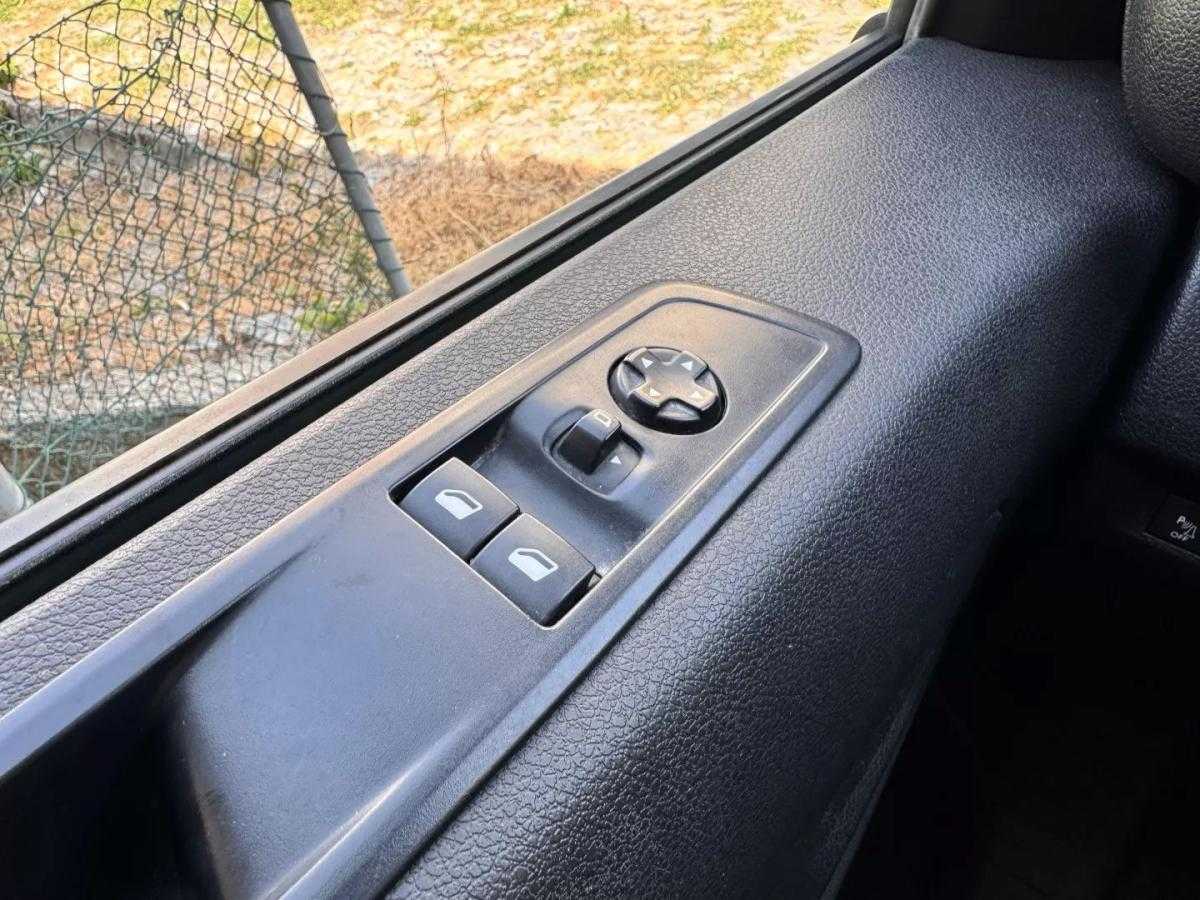 peugeot-expert-2024-diesel-1499cc