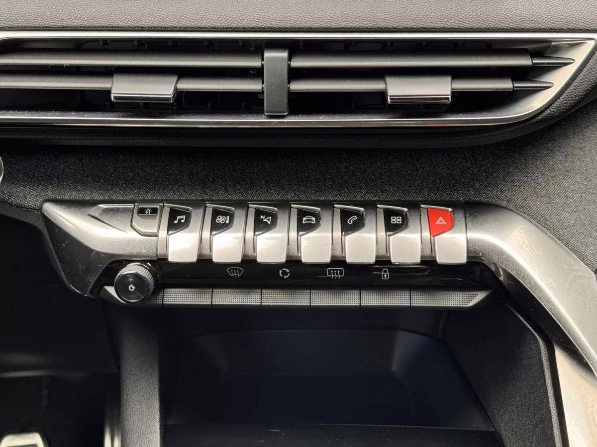peugeot-5008-2018-diesel-1499cc
