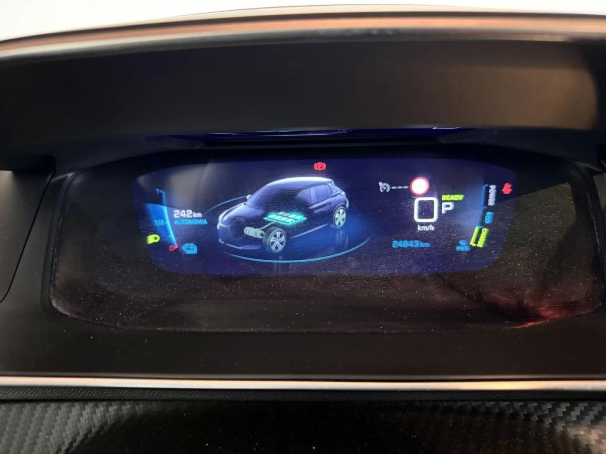 peugeot-e-208-2023-eletrico-200cc