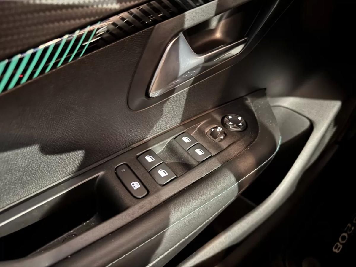 peugeot-e-208-2023-eletrico-200cc