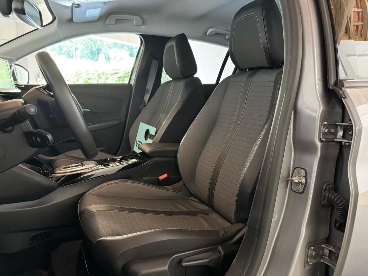 peugeot-e-208-2023-eletrico-200cc