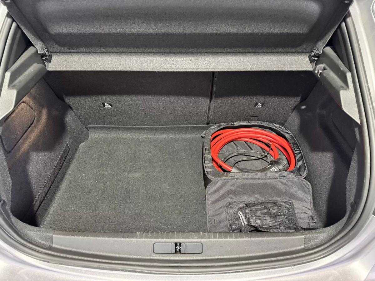 peugeot-e-208-2023-eletrico-200cc