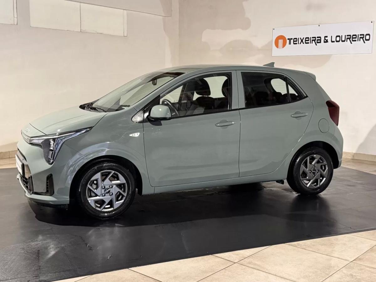 kia-picanto-2025-gasolina-998cc