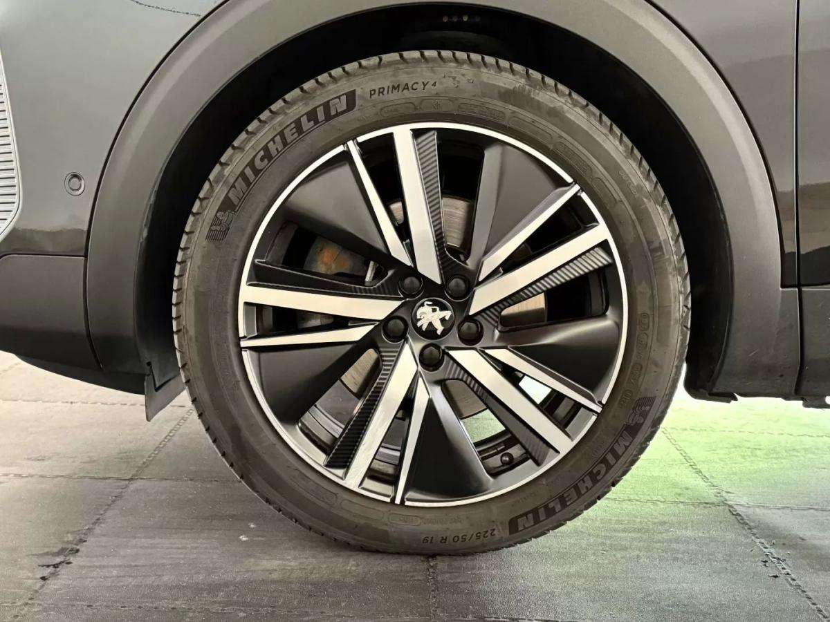 peugeot-3008-2022-hibrido-1598cc