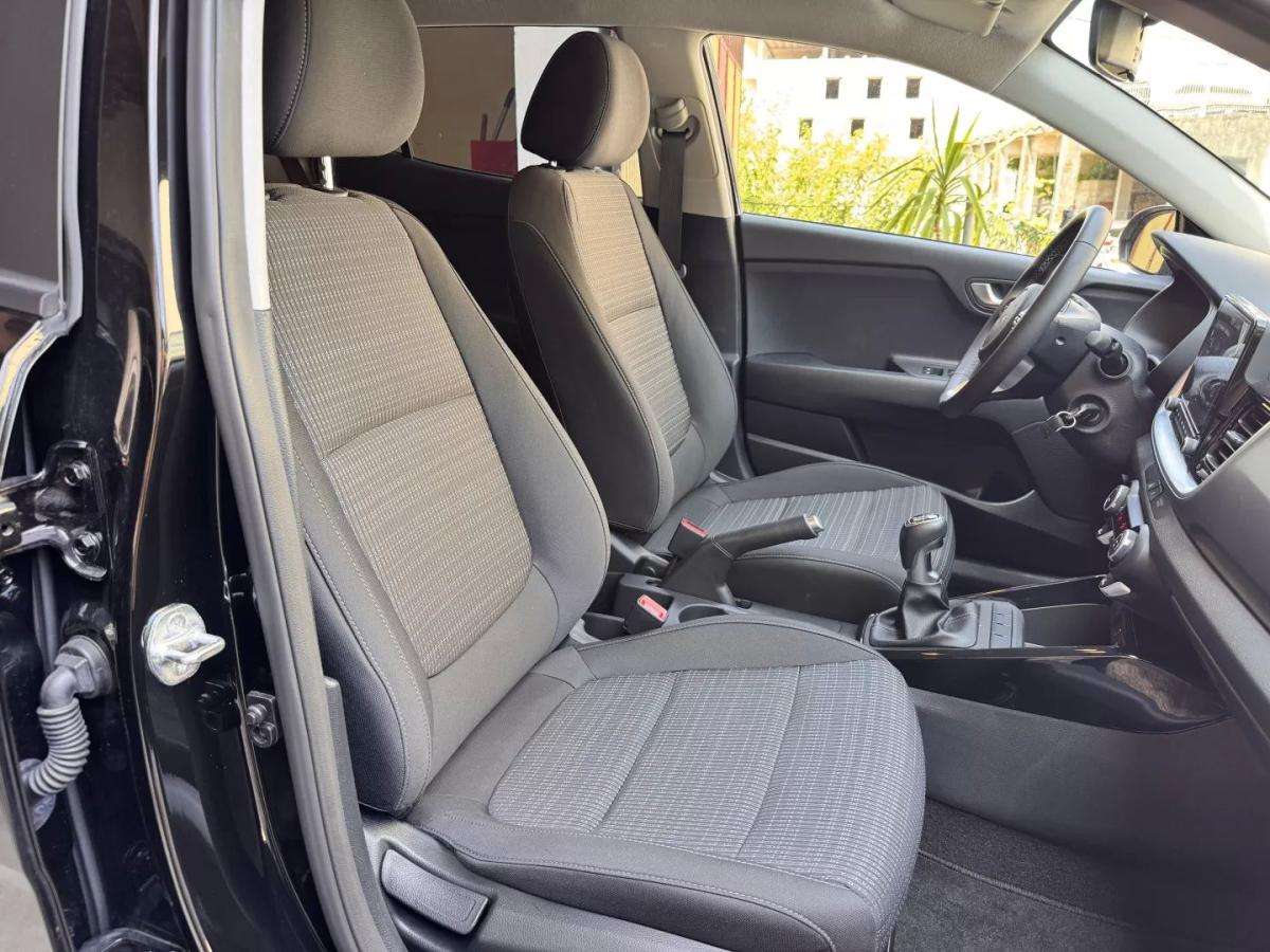 kia-stonic-2025-gasolina-998cc