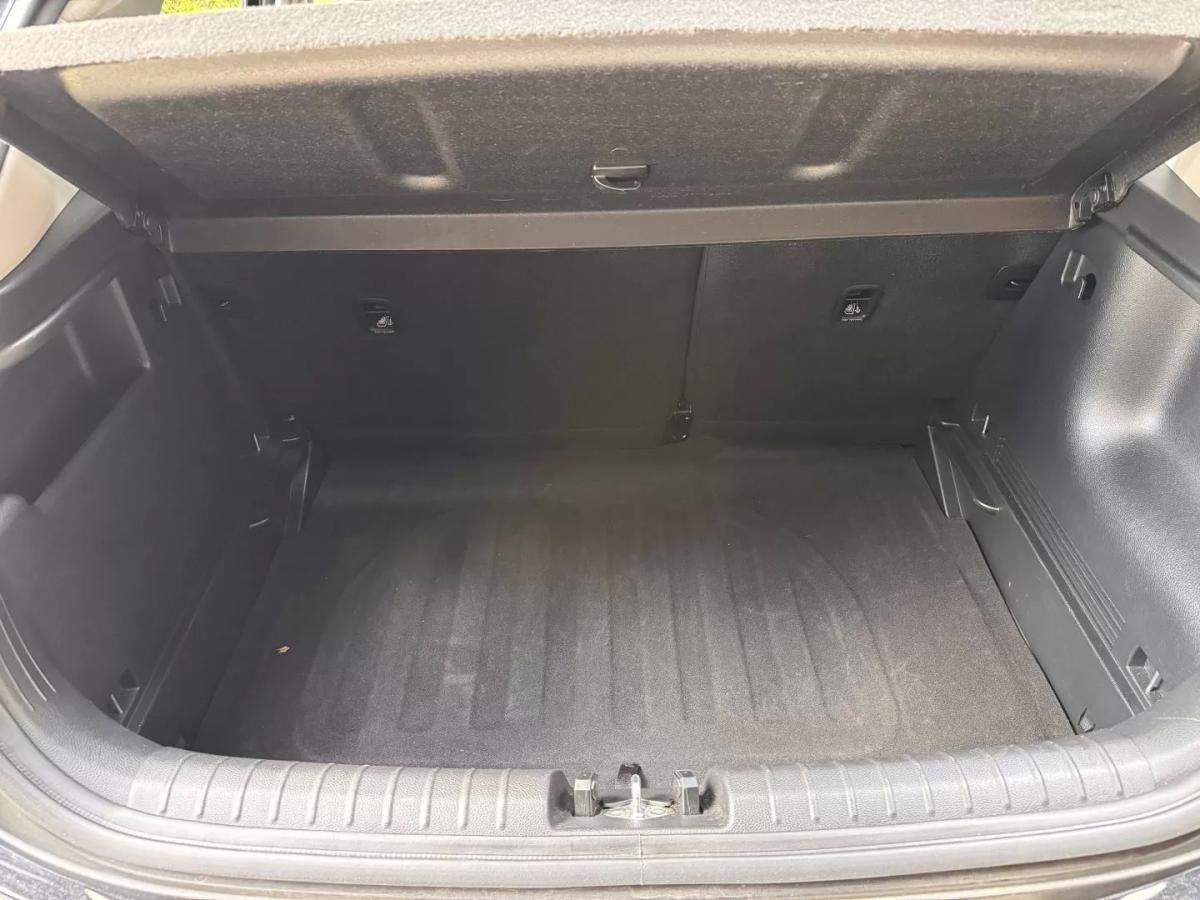 kia-stonic-2025-gasolina-1197cc