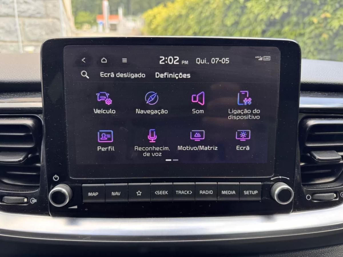kia-stonic-2025-gasolina-1197cc