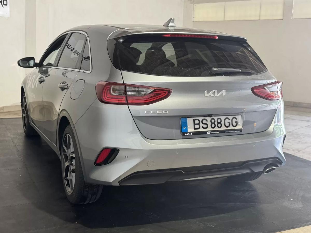 kia-ceed-2025-gasolina-998cc