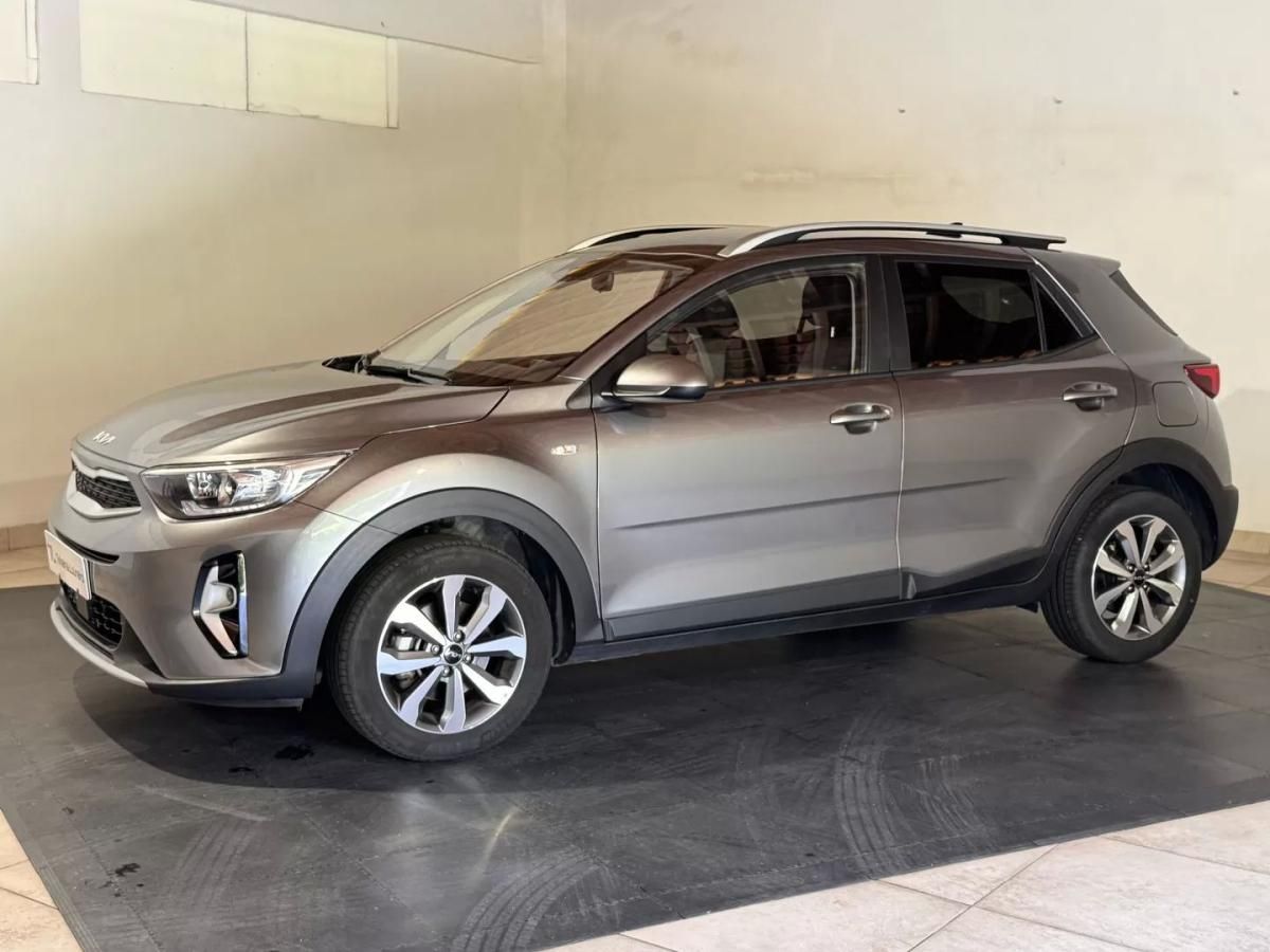 kia-stonic-2025-gasolina-1197cc