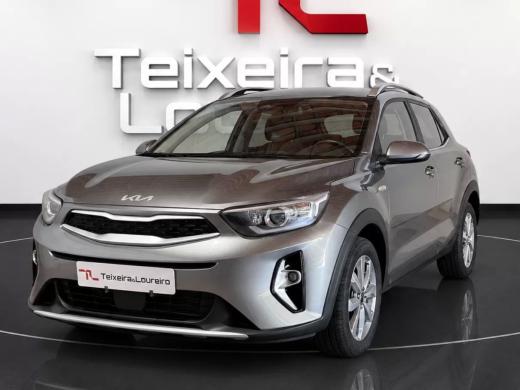 kia-stonic-2025-gasolina-1197cc