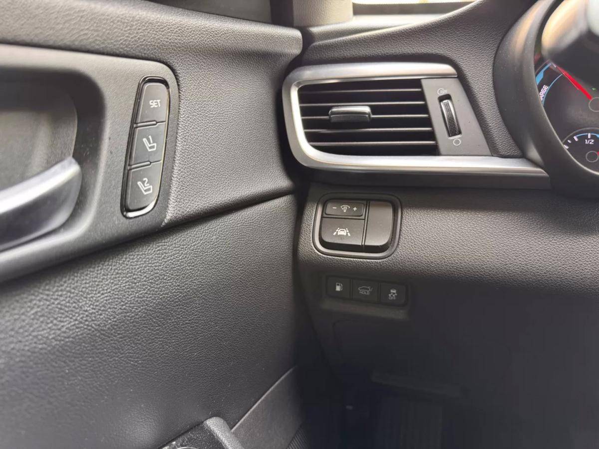 kia-optima-2021-hibrido-1999cc