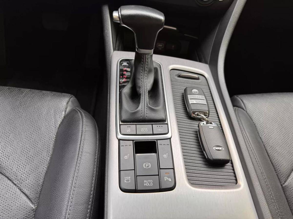 kia-optima-2021-hibrido-1999cc