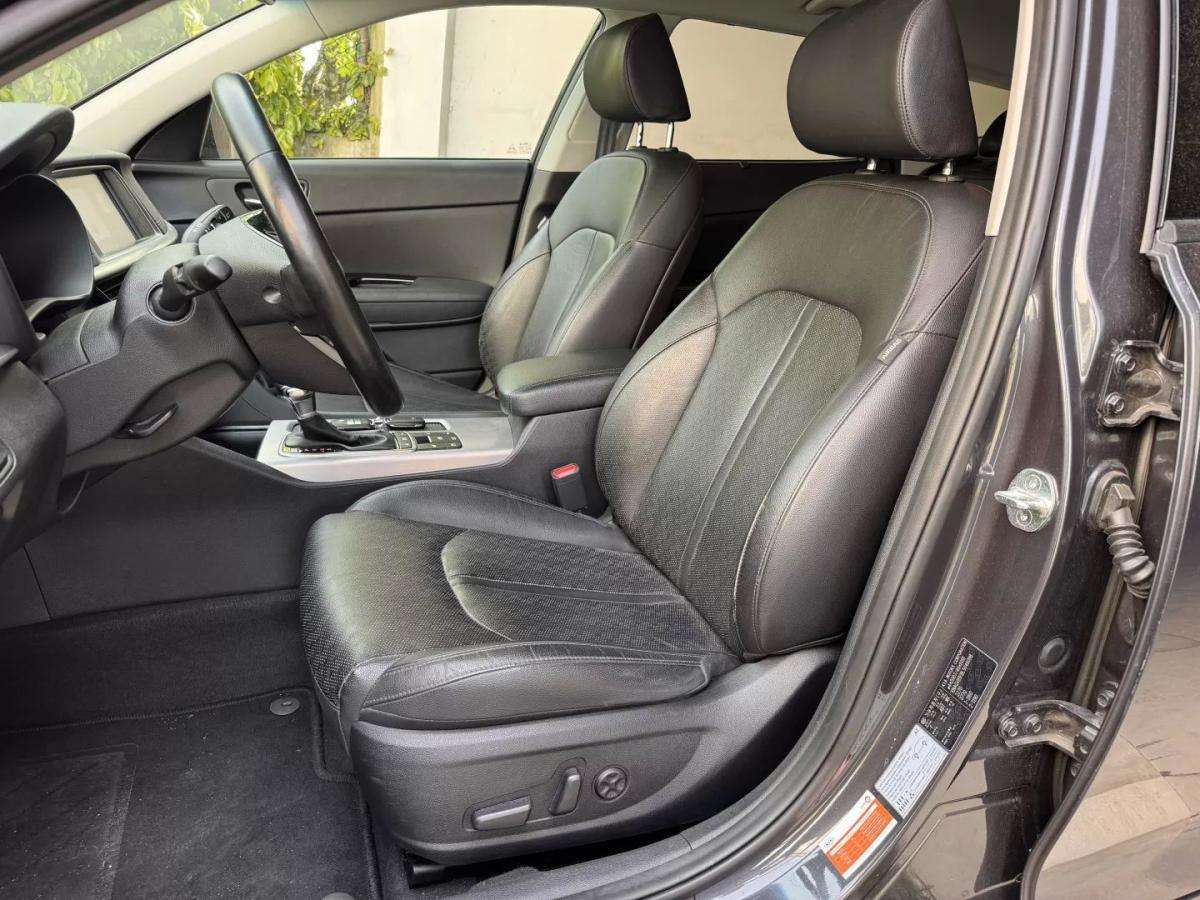 kia-optima-2021-hibrido-1999cc