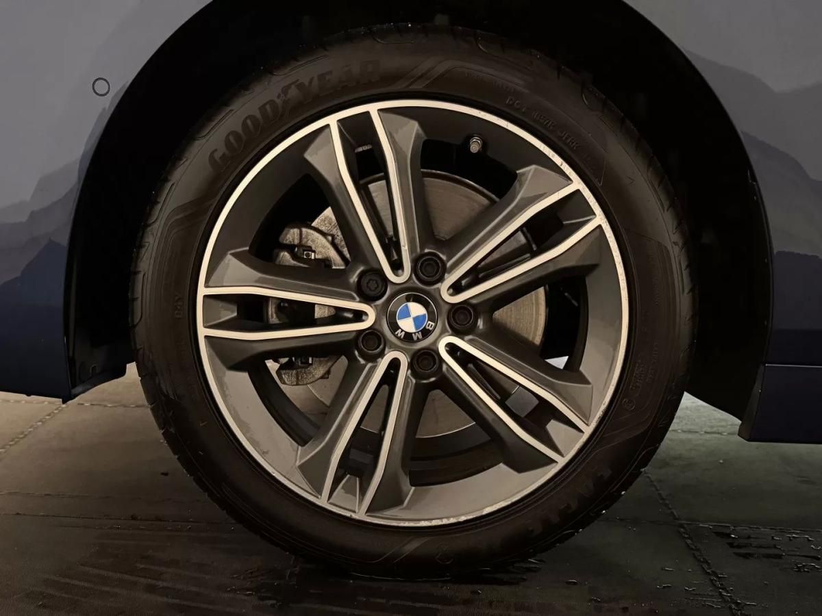 bmw-serie-2-2023-diesel-1496cc