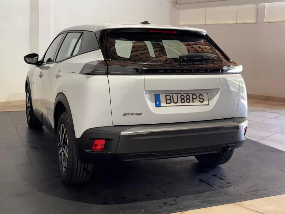 peugeot-2008-2025-gasolina-1199cc