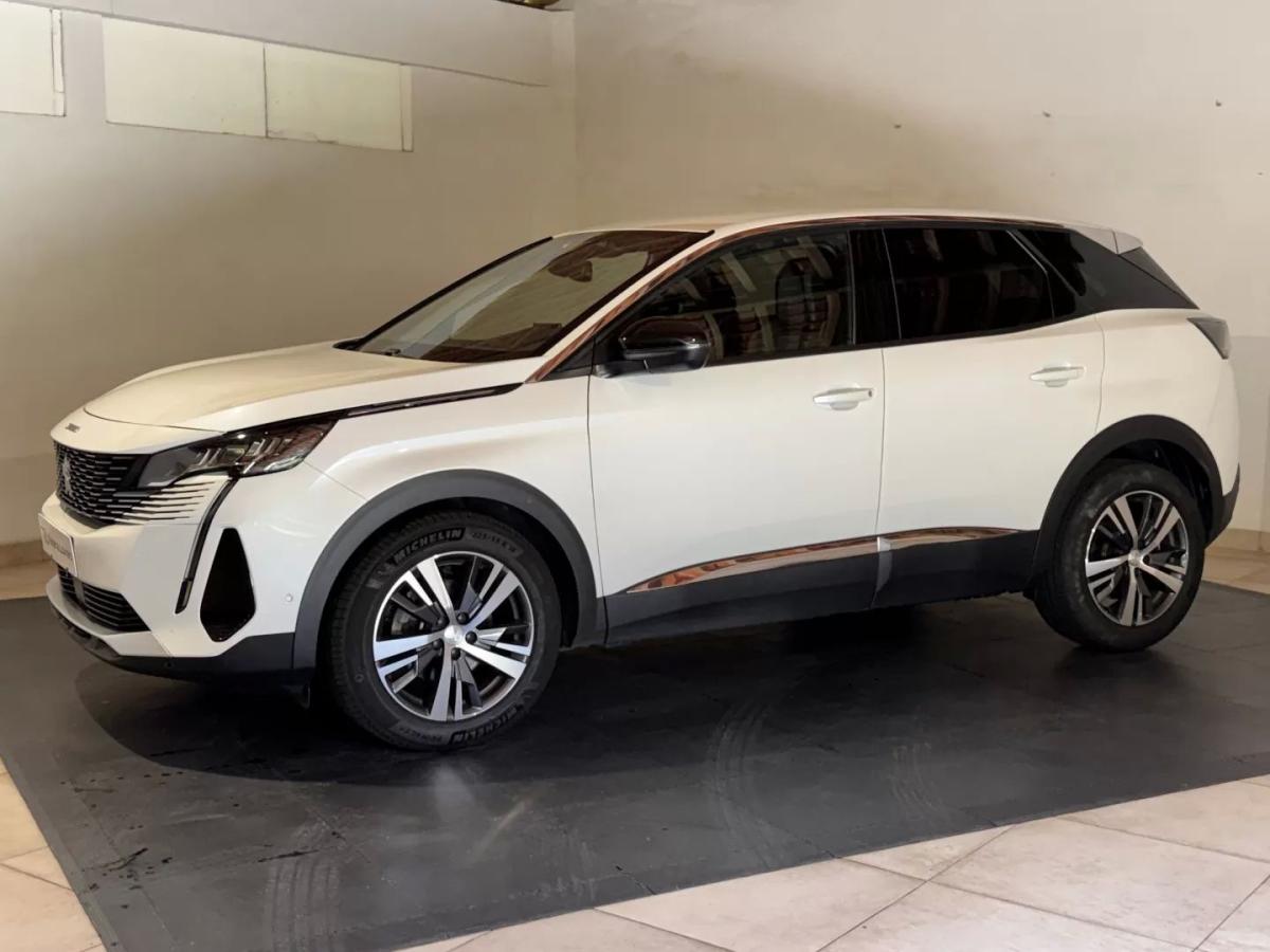 peugeot-3008-2023-diesel-1499cc